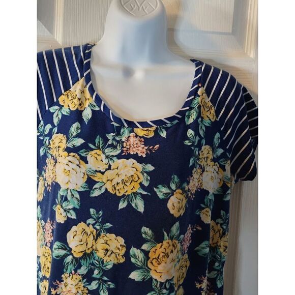 Blue Floral Shirt 3 for 15 - Picture 2 of 3